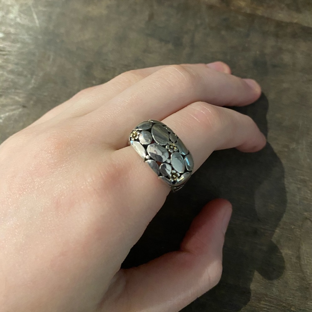 Sterling Silver Ring Size 7 - Picture 5 of 5